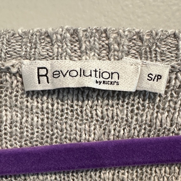 🌸Ricki's Black and Gray Striped Sweater - Picture 2 of 5